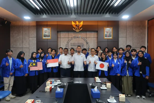 31 Mahasiswa Udinus Ikuti Magang ke Malaysia dan Jepang untuk Perluas Relasi