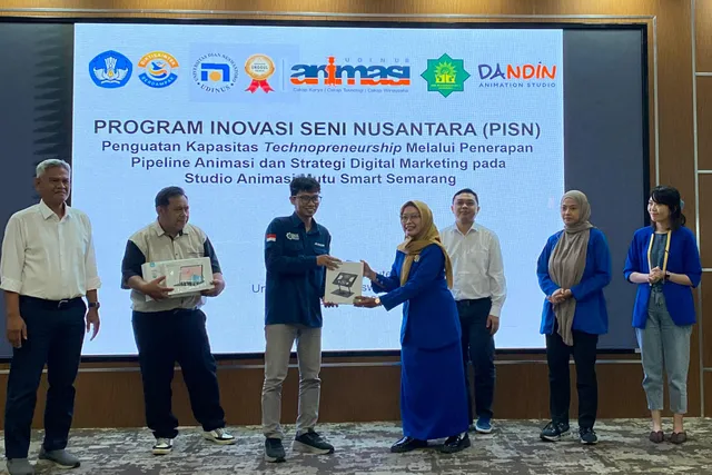 Hibah dari Prodi Animasi Udinus Tandai Kolaborasi dengan SMK Muhammadiyah 1 Semarang dalam PISN 2025