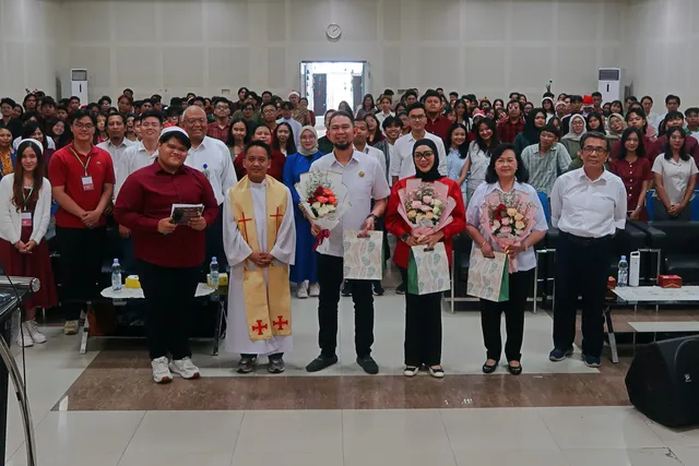 Rayakan Natal Bersama, Rektor Udinus Ajak Civitas Academica Perluas Empati dan Persaudaraan