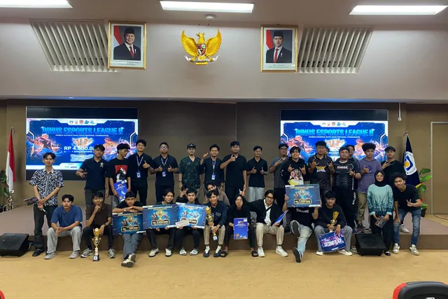 Ukir Prestasi Lewat Game, Komunitas E-Sports Udinus Sukses Gelar DEL II Cabang MLBB