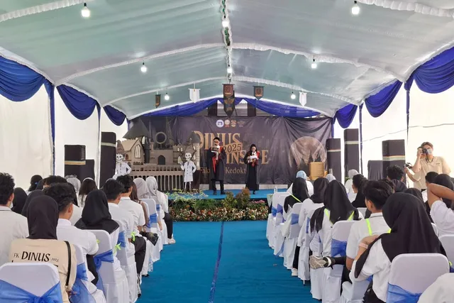 FK Got Talent and Awarding Tunjukkan Kekompakan Mahasiswa Baru Udinus